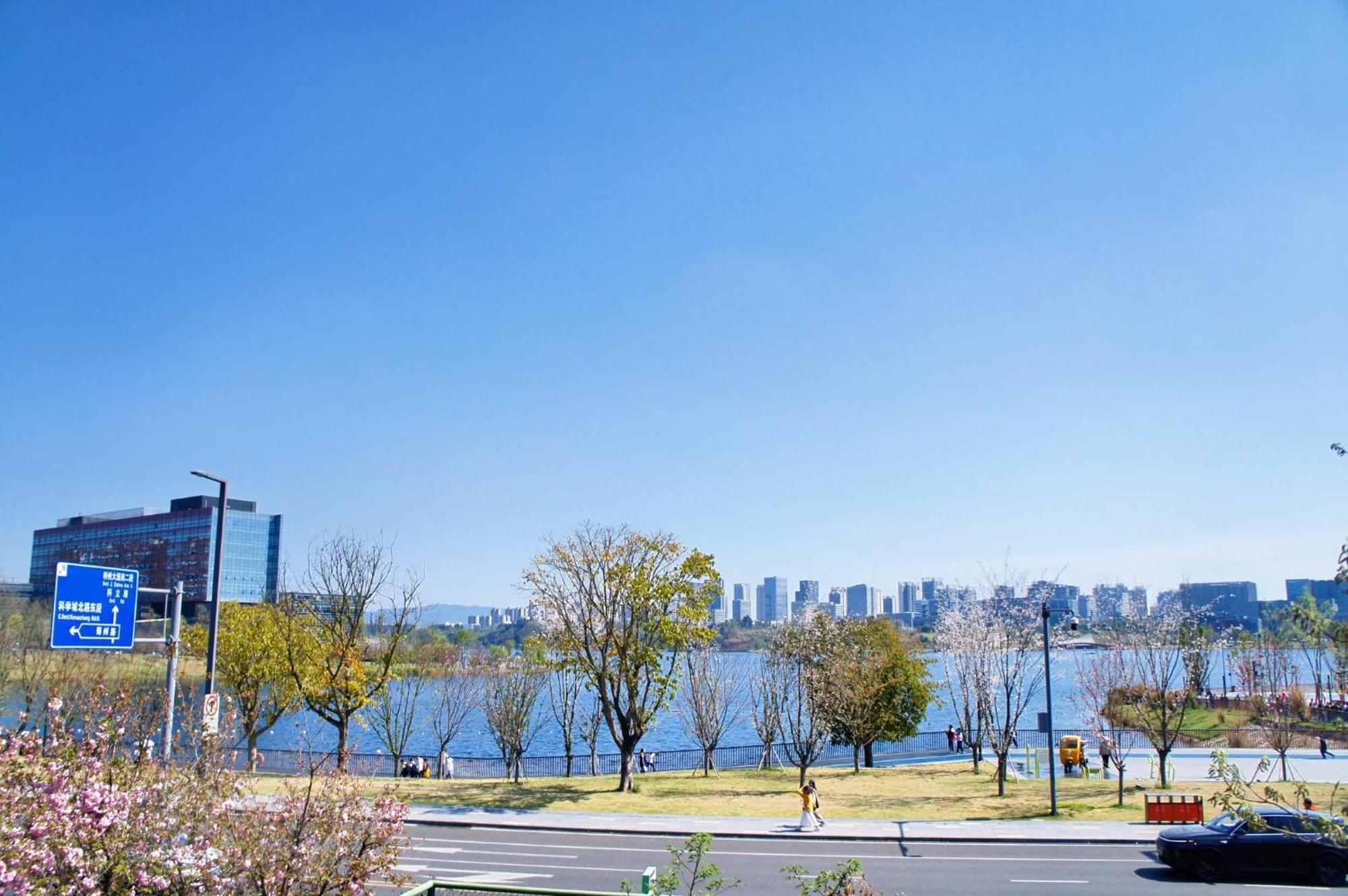Holiday Inn Chengdu Qinhuang By Ihg Exterior foto
